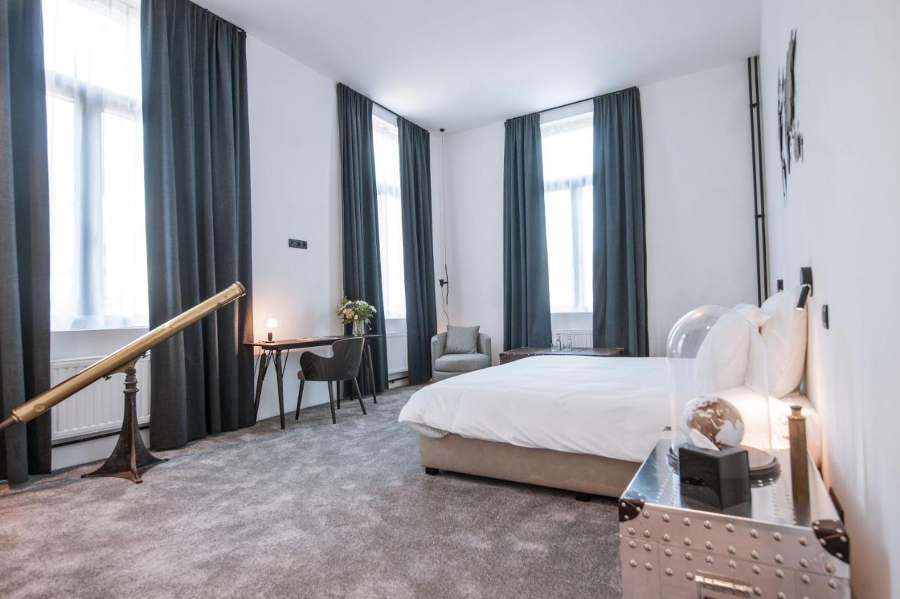 The Wise House Hotel Hastiere-par-dela Eksteriør billede